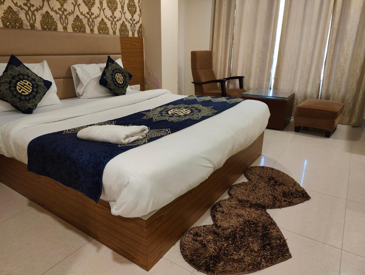Hotel Ronit Royal Delhi Airport By D'Capitol ニューデリー エクステリア 写真