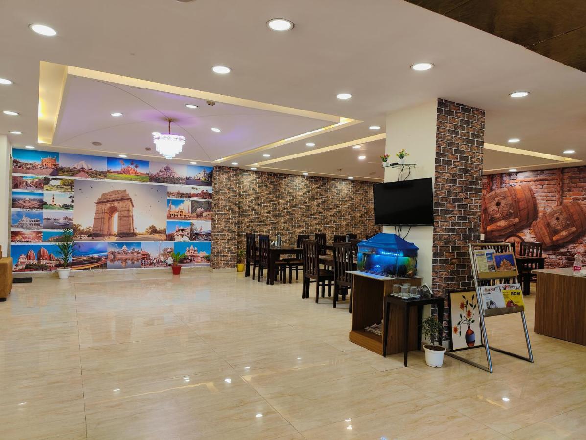 Hotel Ronit Royal Delhi Airport By D'Capitol ニューデリー エクステリア 写真