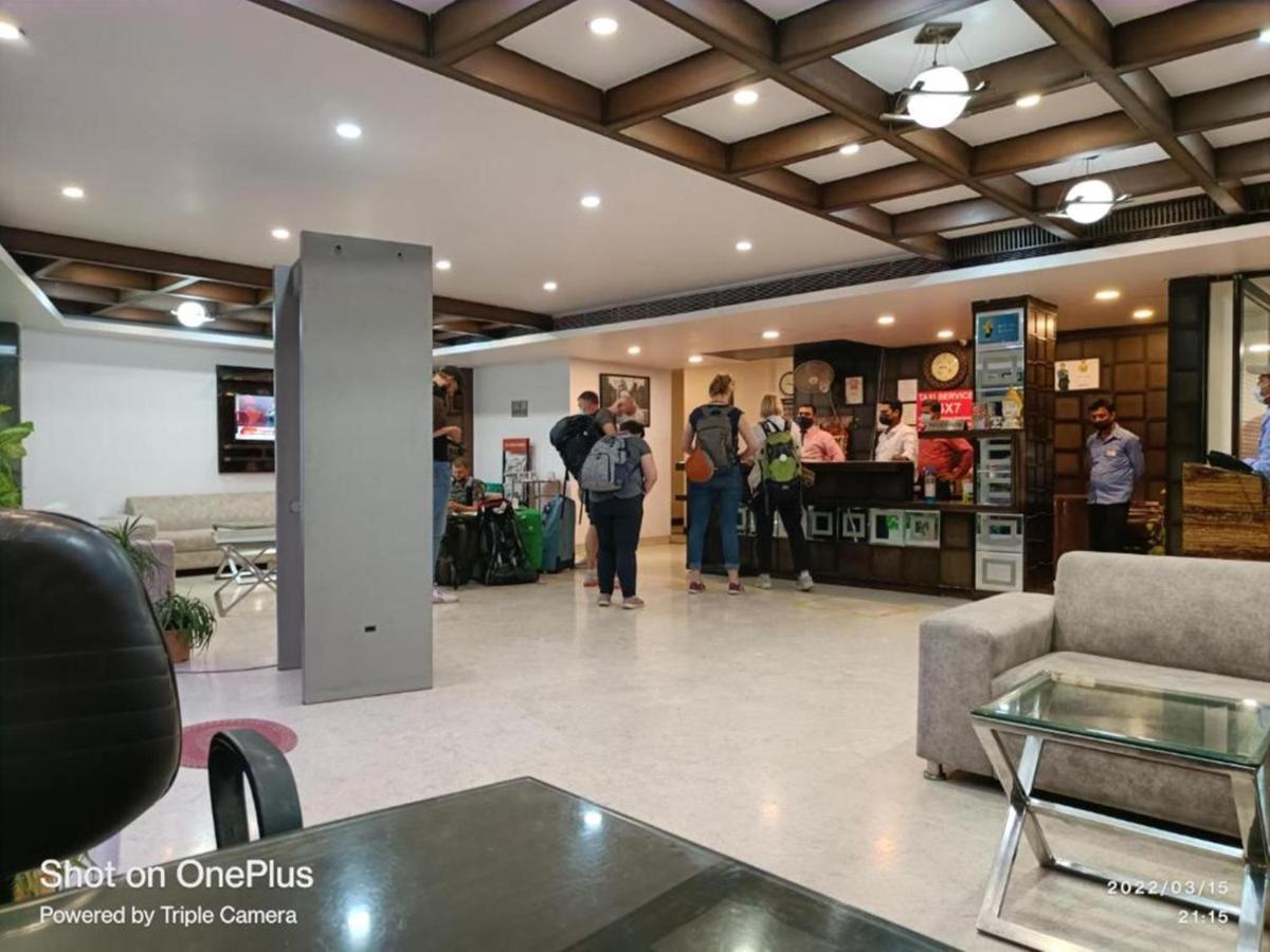 Hotel Ronit Royal Delhi Airport By D'Capitol ニューデリー エクステリア 写真