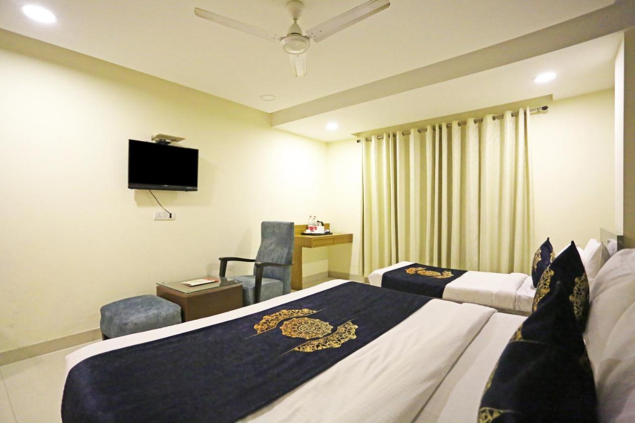 Hotel Ronit Royal Delhi Airport By D'Capitol ニューデリー エクステリア 写真